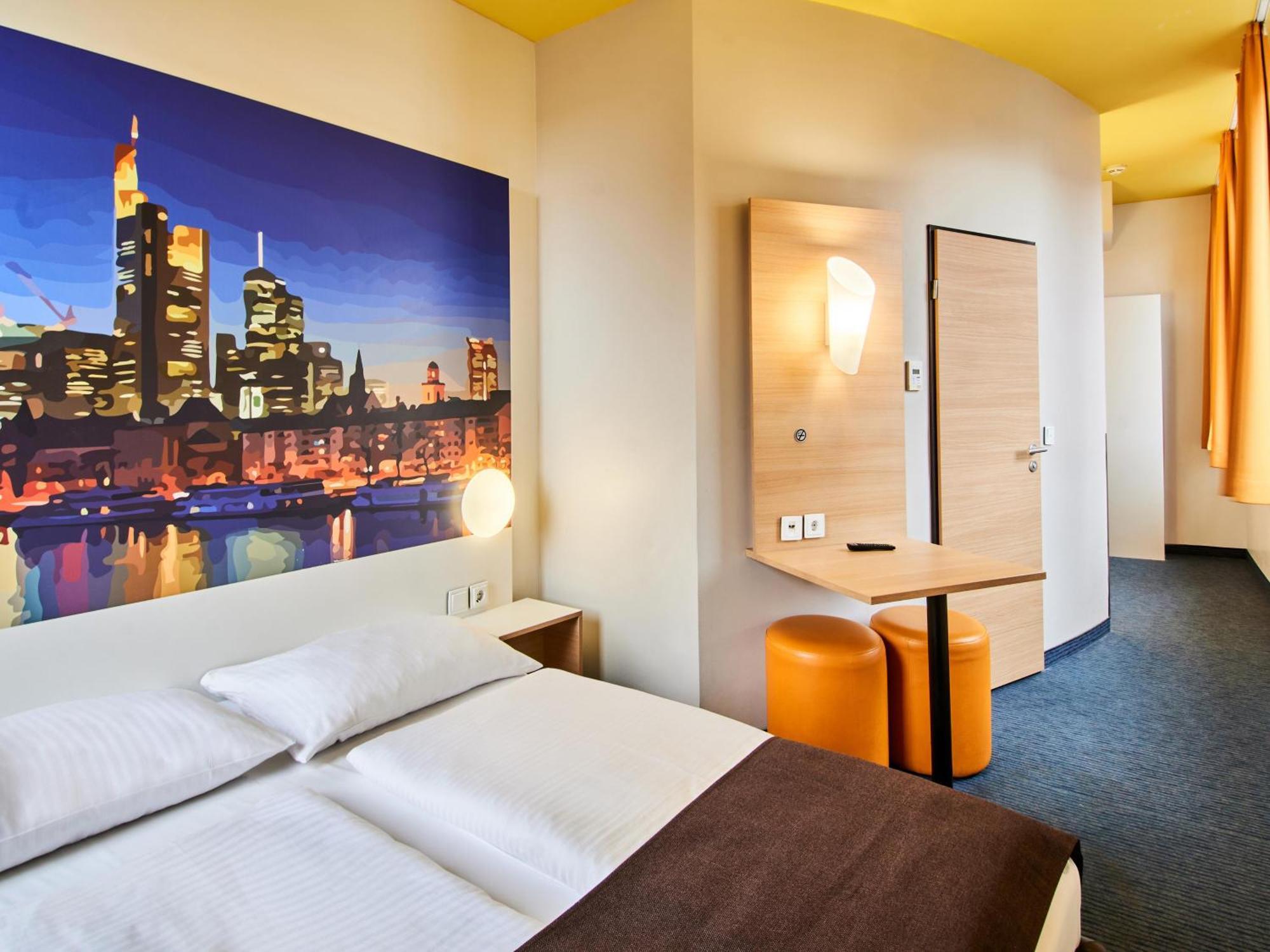 B&B Hotel Frankfurt-Hbf Φραγκφούρτη Εξωτερικό φωτογραφία