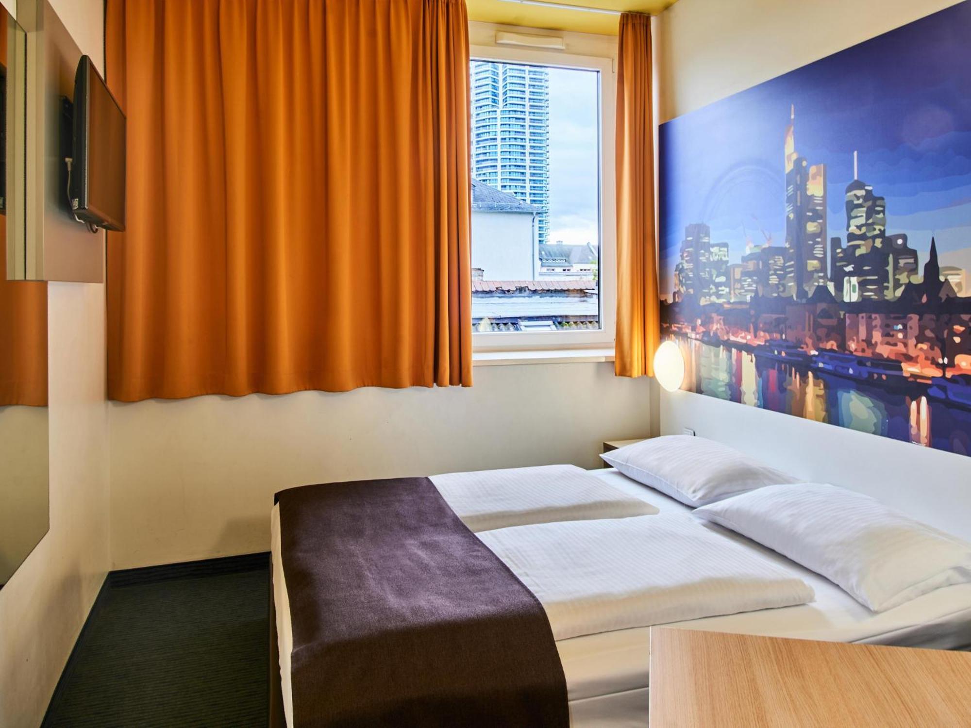 B&B Hotel Frankfurt-Hbf Φραγκφούρτη Εξωτερικό φωτογραφία